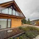 W Gorach Szczebel Apartman *